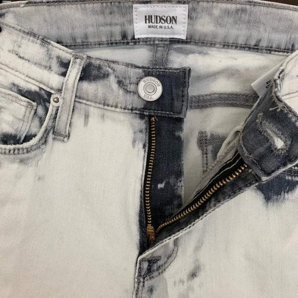 Hudson Distressed Acid Wash Mid Rise Nico Denim NWT - Picture 7 of 8